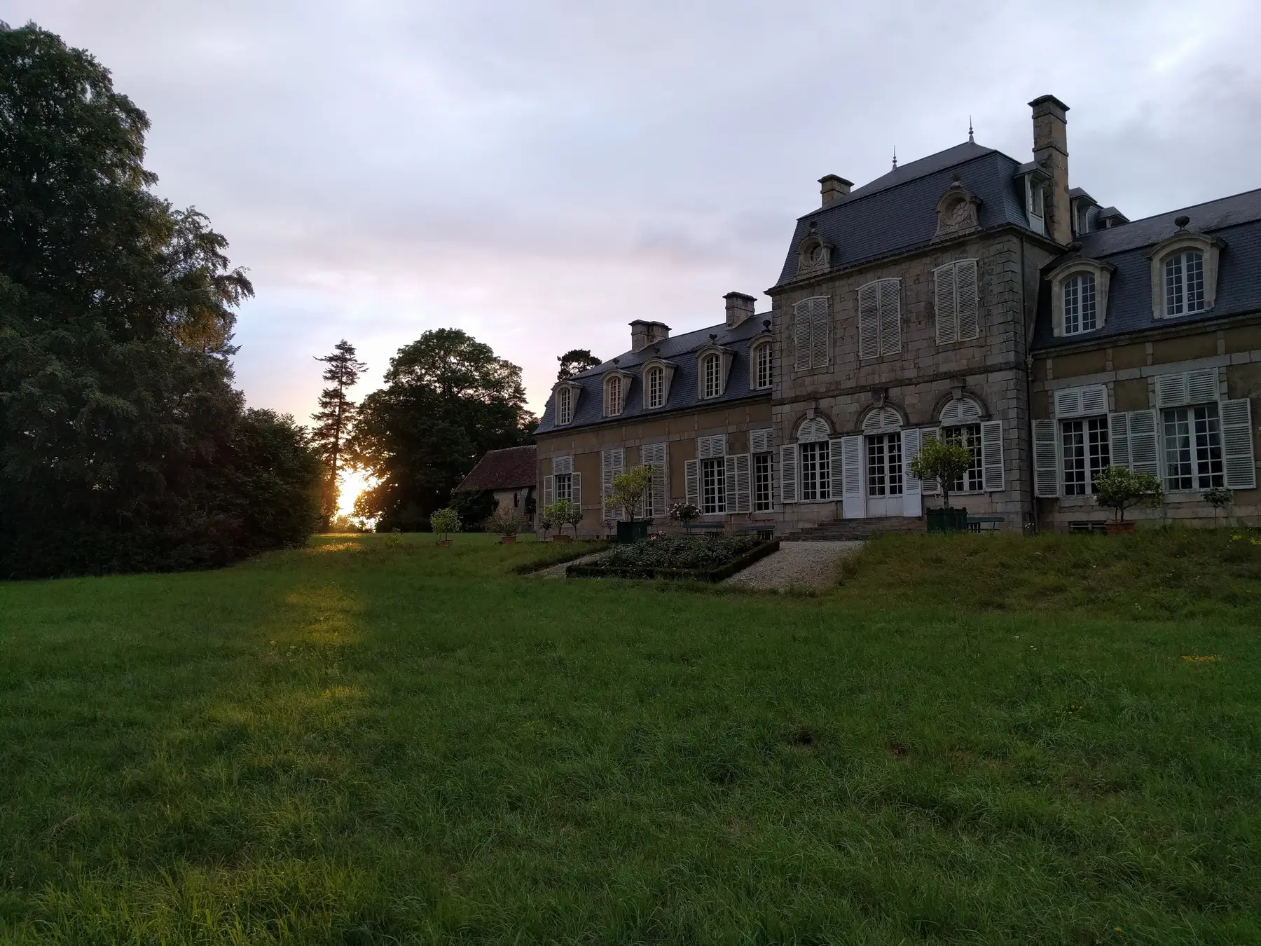 Le château vu du parc